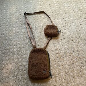 Lululemon Athletica Tan Mesh Bag